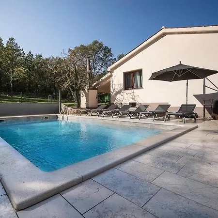 Villa Villa Royal Cezarina Kršan